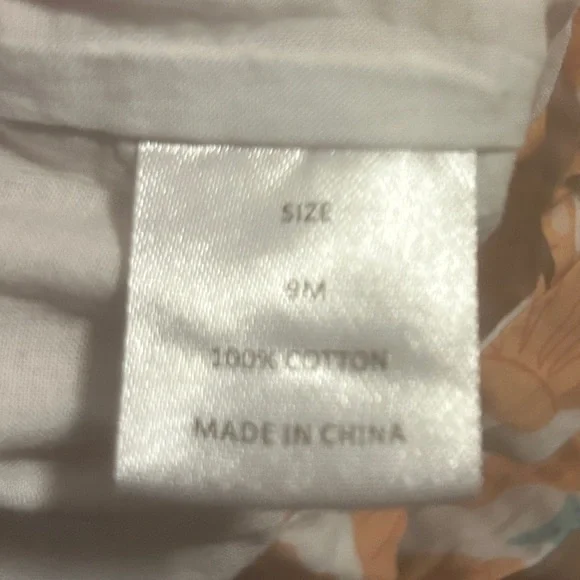 Stitchy fish bubble romper 9m - Picture 6 of 6